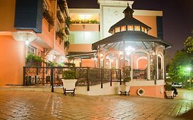 Platino Hotel&Casino